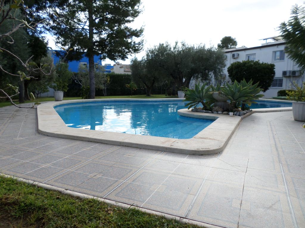Apartment with 60 bedrooms and 60 bathrooms in SAN VICENT DEL RASPEIG | Ref: SCH-2569