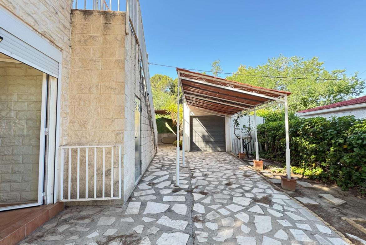 Country house with 3 bedrooms and 1 bathroom in ELDA | Ref: SCH-5228