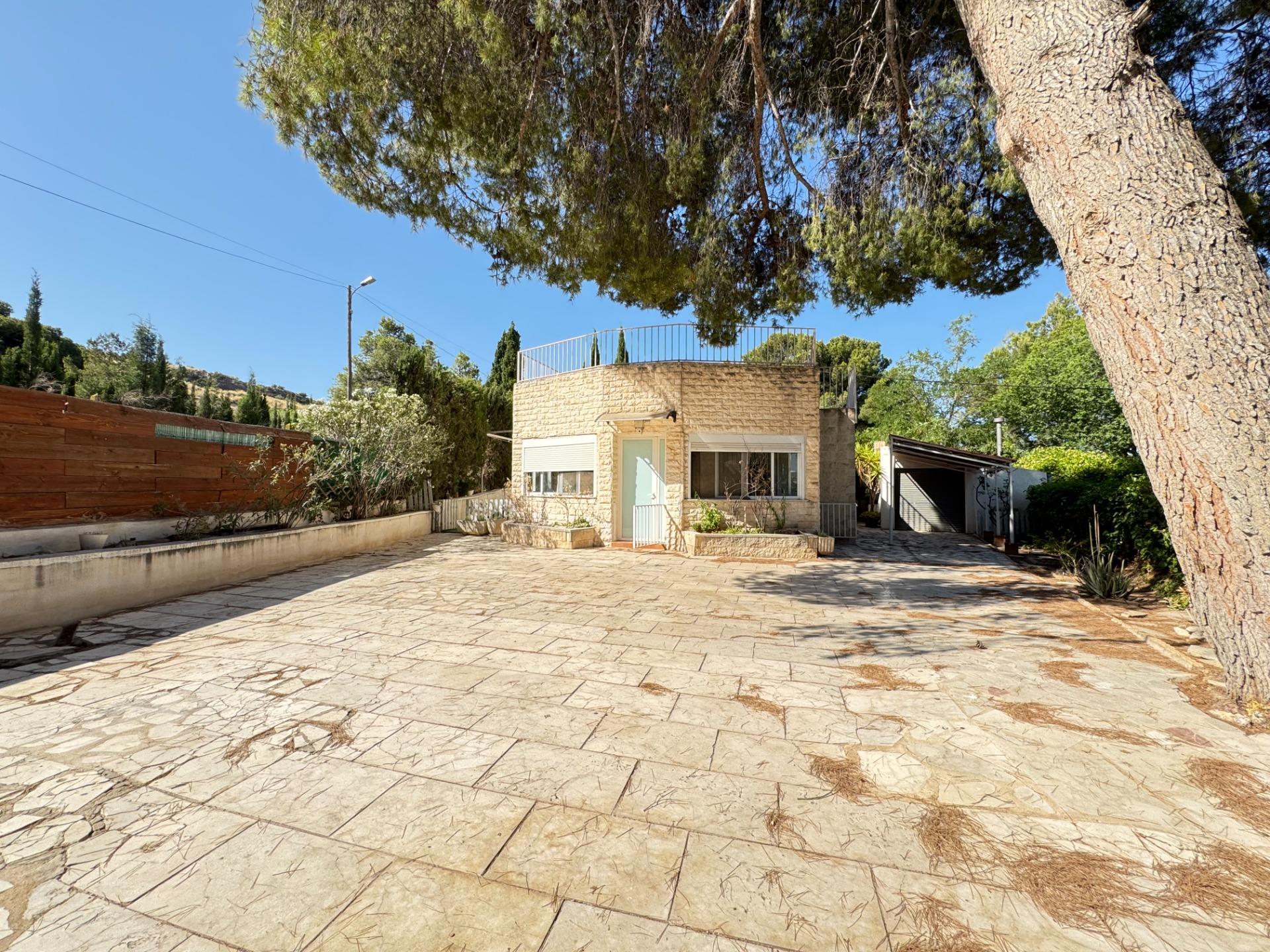 Country house with 3 bedrooms and 1 bathroom in ELDA | Ref: SCH-5228
