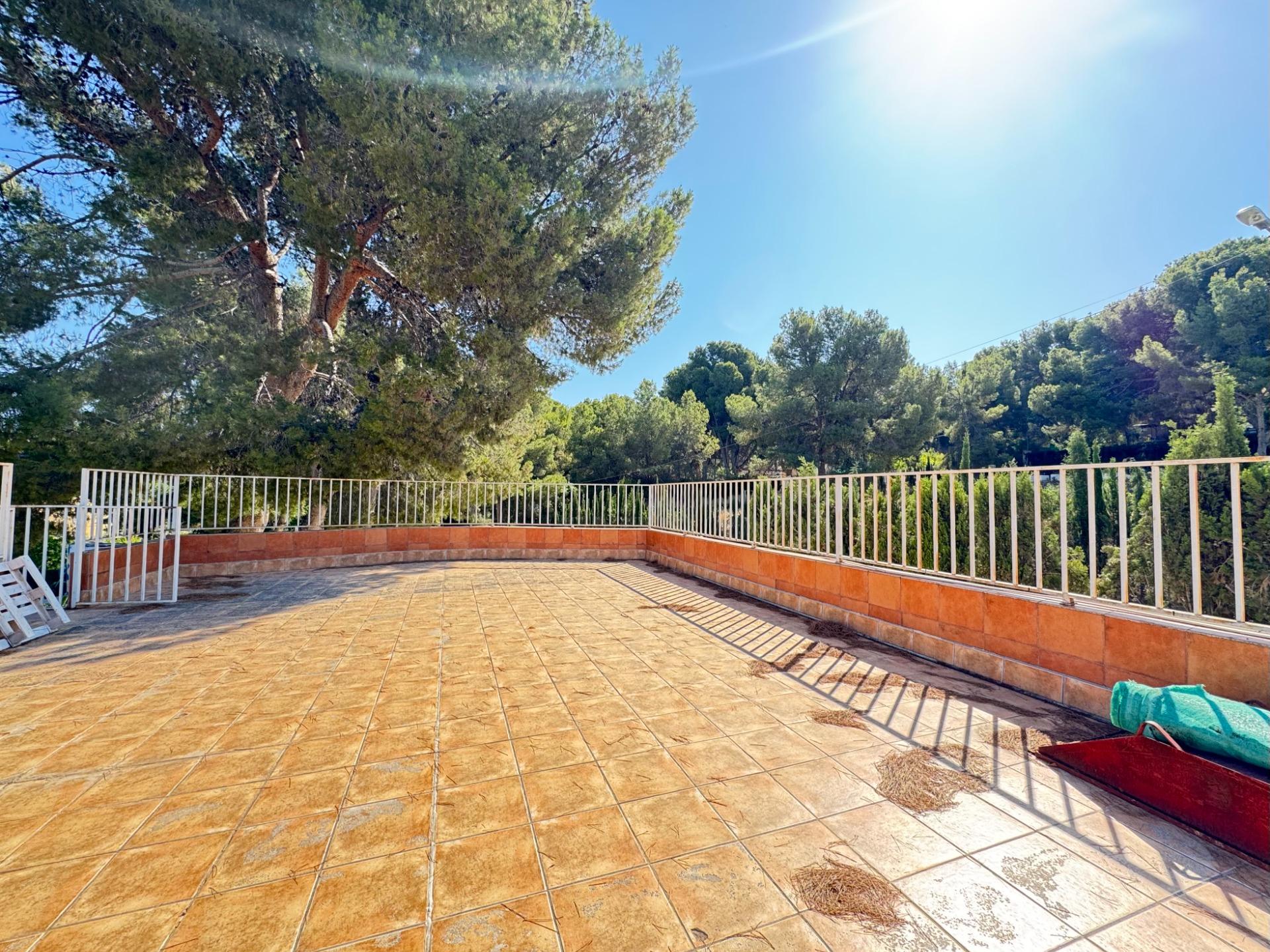 Country house with 3 bedrooms and 1 bathroom in ELDA | Ref: SCH-5228