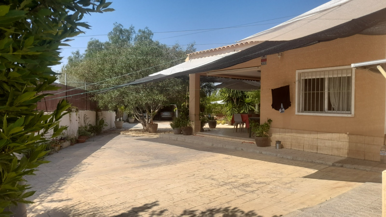Country house with 3 bedrooms and 2 bathrooms in CREVILLENTE | Ref: SCH-5230