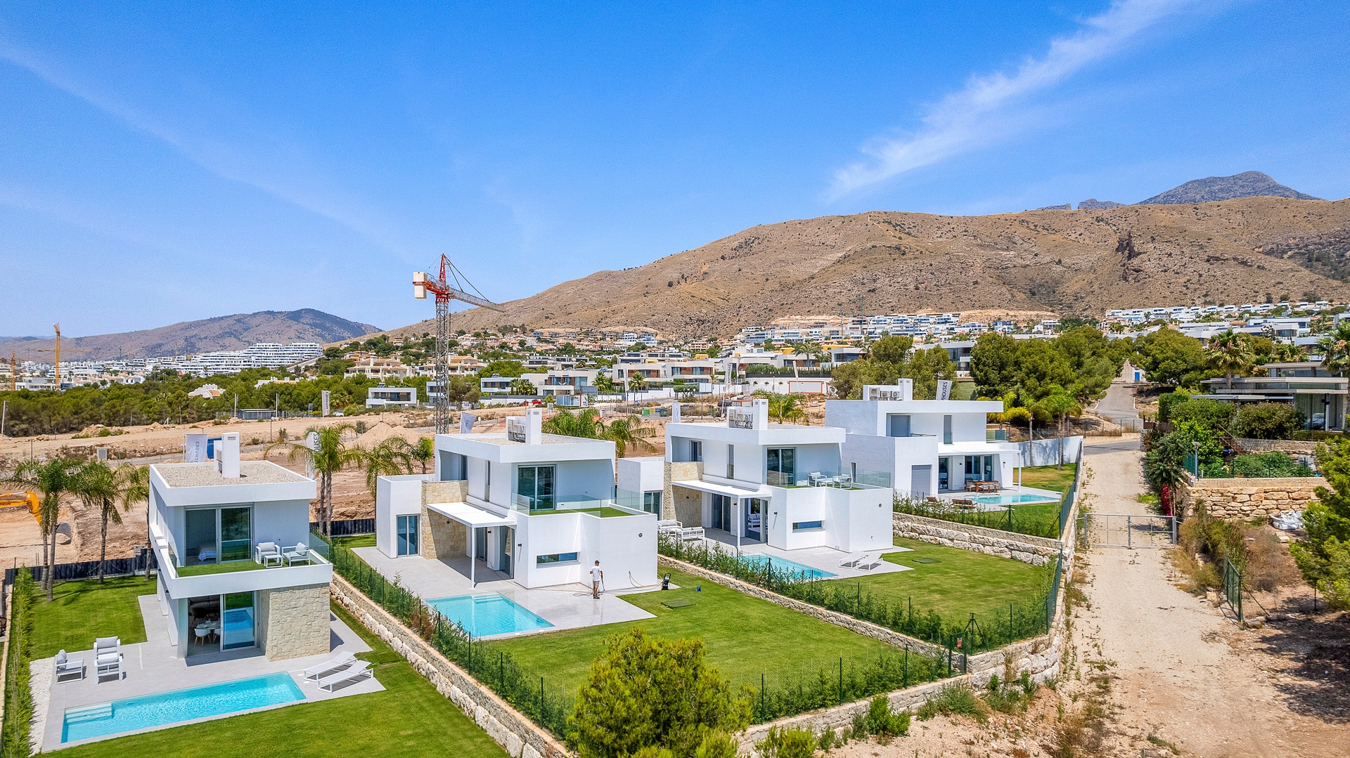 o_1iuvot77tjd41ujm2hk18mri6p3b.jpg Villa with 3 bedrooms and 3 bathrooms in Finestrat | Ref: A-003405