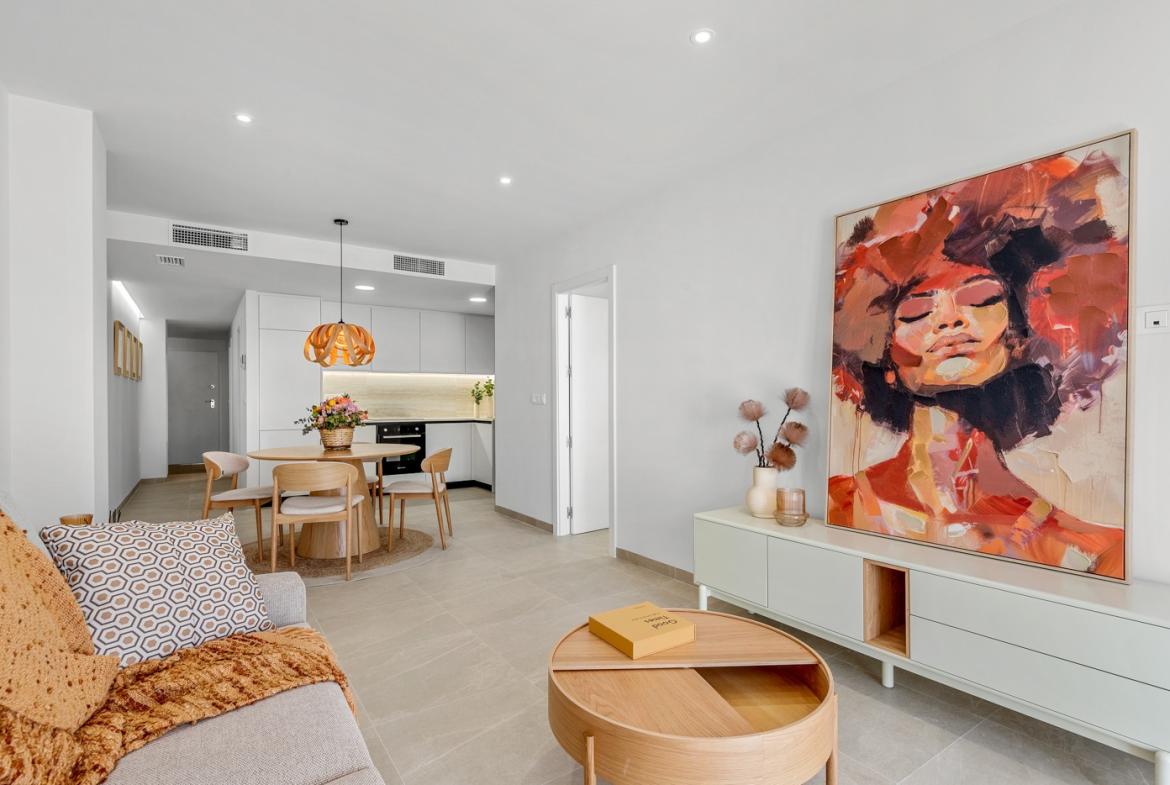 Apartment with 3 bedrooms and 2 bathrooms in Jacarilla | Ref: EA-0212