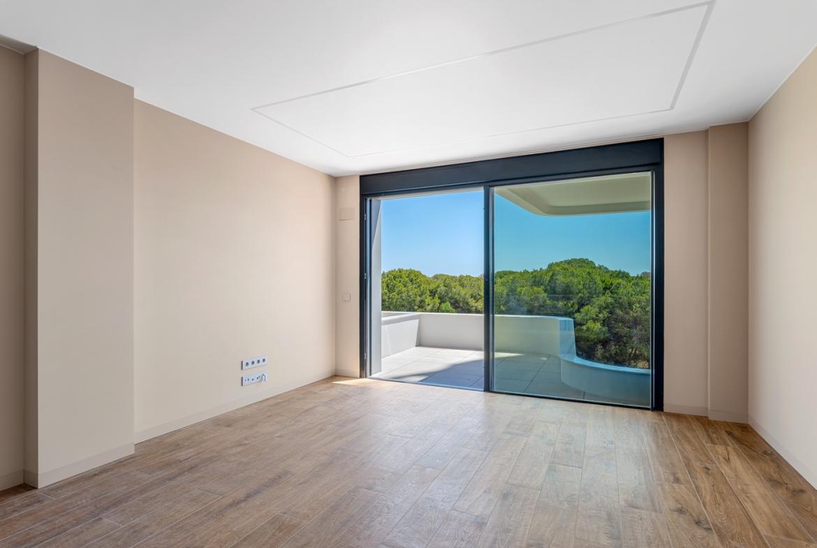 Apartment with 2 bedrooms and 2 bathrooms in Guardamar del Segura | Ref: A-003429