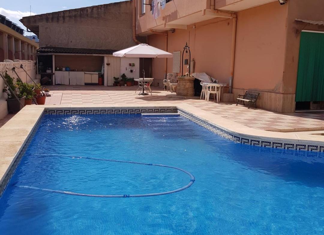 Country house with 6 bedrooms and 3 bathrooms in MONOVAR | Ref: SCH-5281