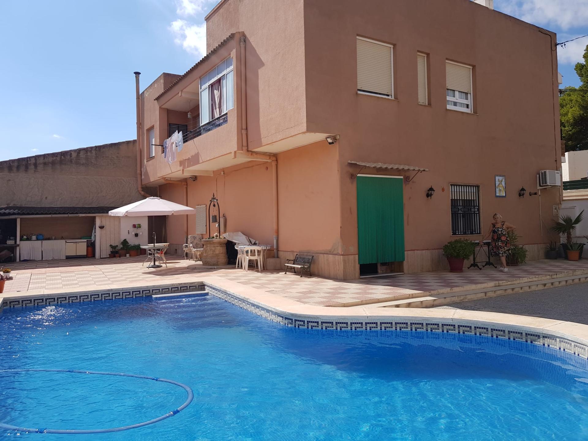 17598220534-4.jpg Country house with 6 bedrooms and 3 bathrooms in MONOVAR | Ref: SCH-5281
