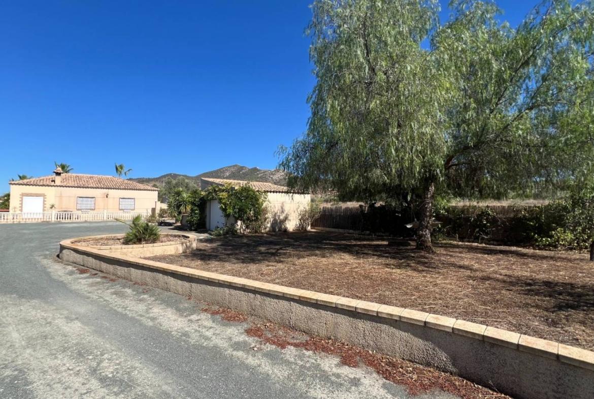 Country house with 3 bedrooms and 2 bathrooms in HONDON DE LOS FRAILES | Ref: SCH-5290