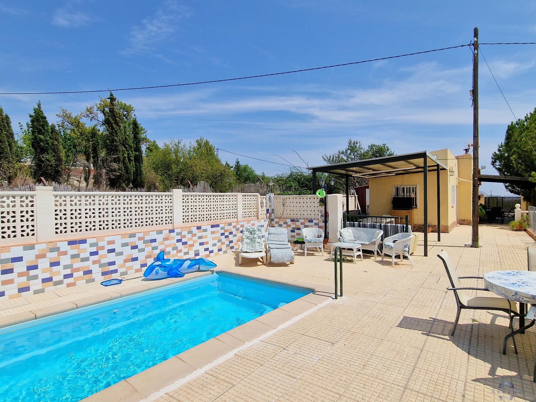 17612154686-6.jpg Country house with 4 bedrooms and 3 bathrooms in MONOVAR | Ref: SCH-5298