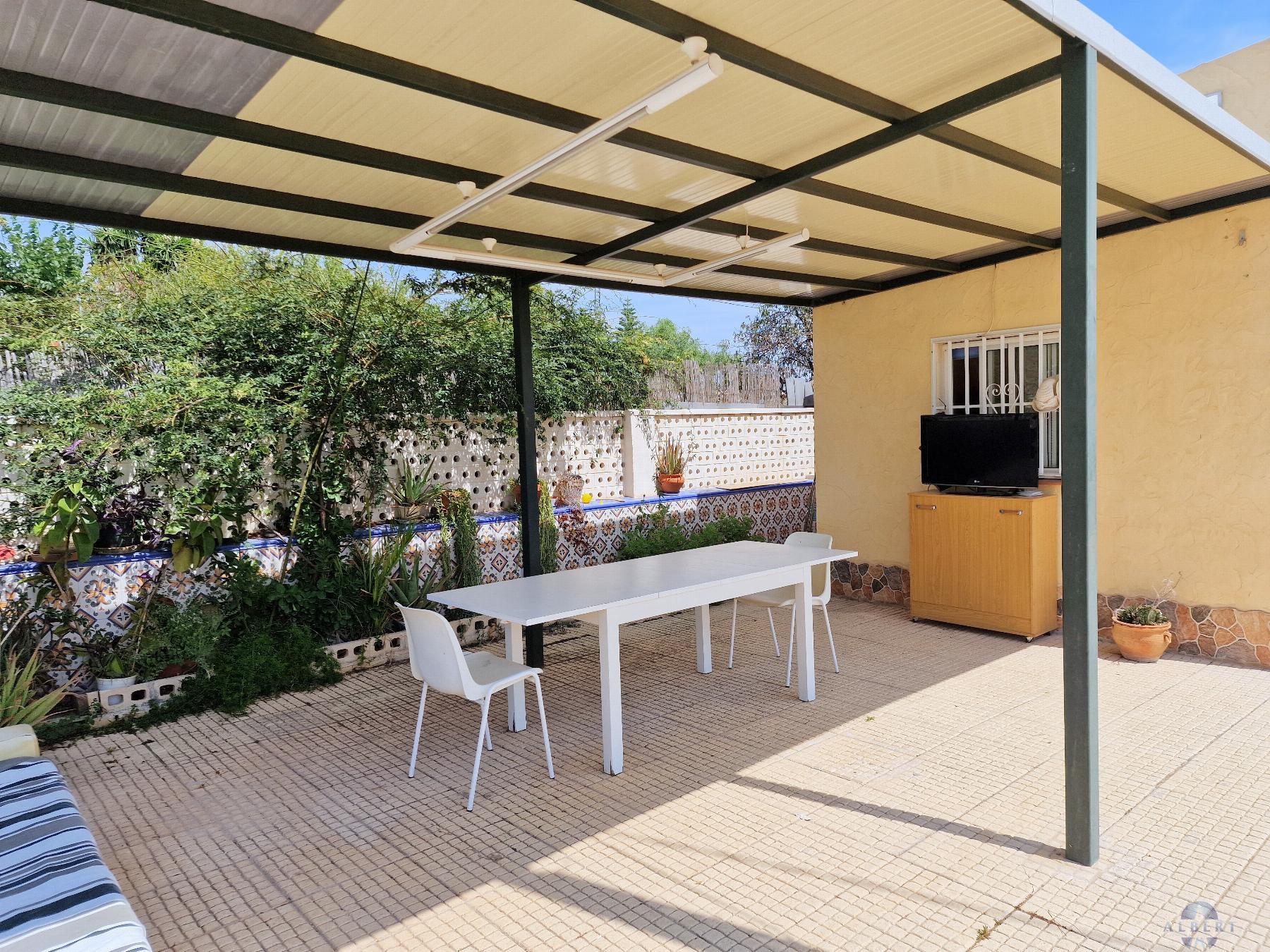 17612154689-9.jpg Country house with 4 bedrooms and 3 bathrooms in MONOVAR | Ref: SCH-5298
