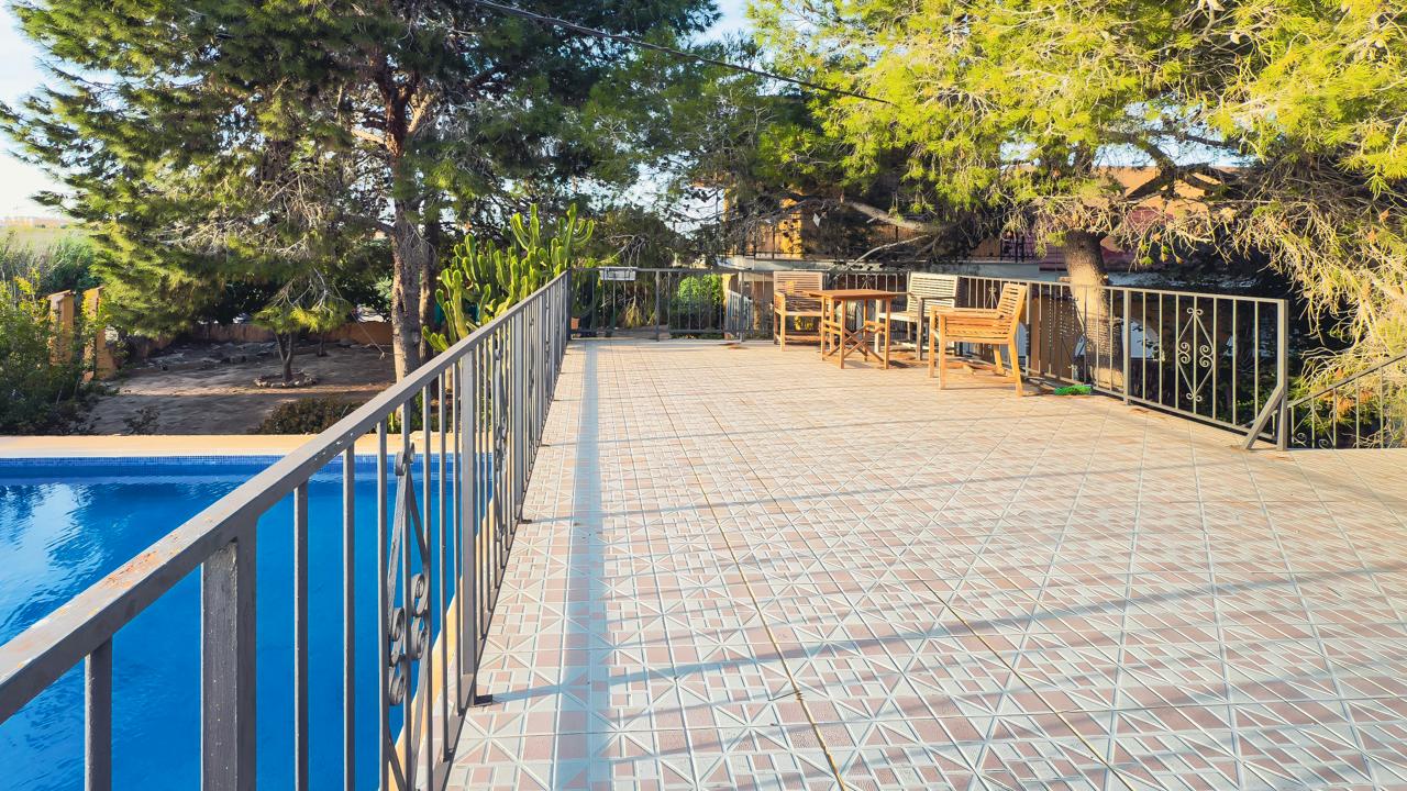 17647548403-4.jpg Country house with 6 bedrooms and 3 bathrooms in LOS MONTESINOS | Ref: SCH-5306