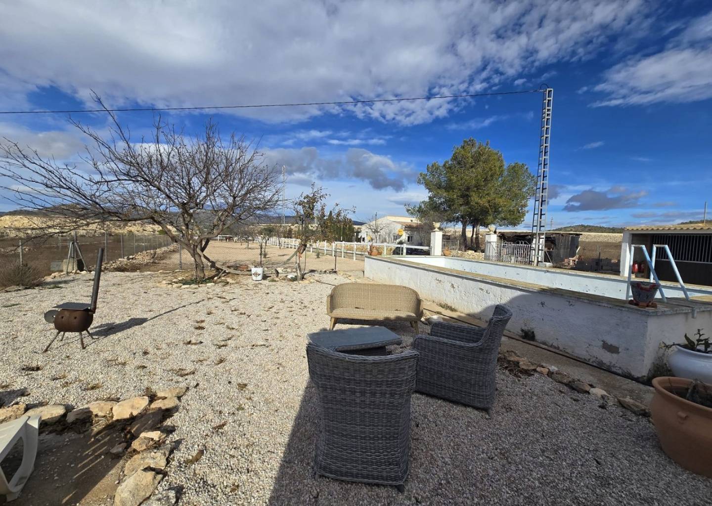Country house with 2 bedrooms and 1 bathroom in MONOVAR | Ref: SCH-5316