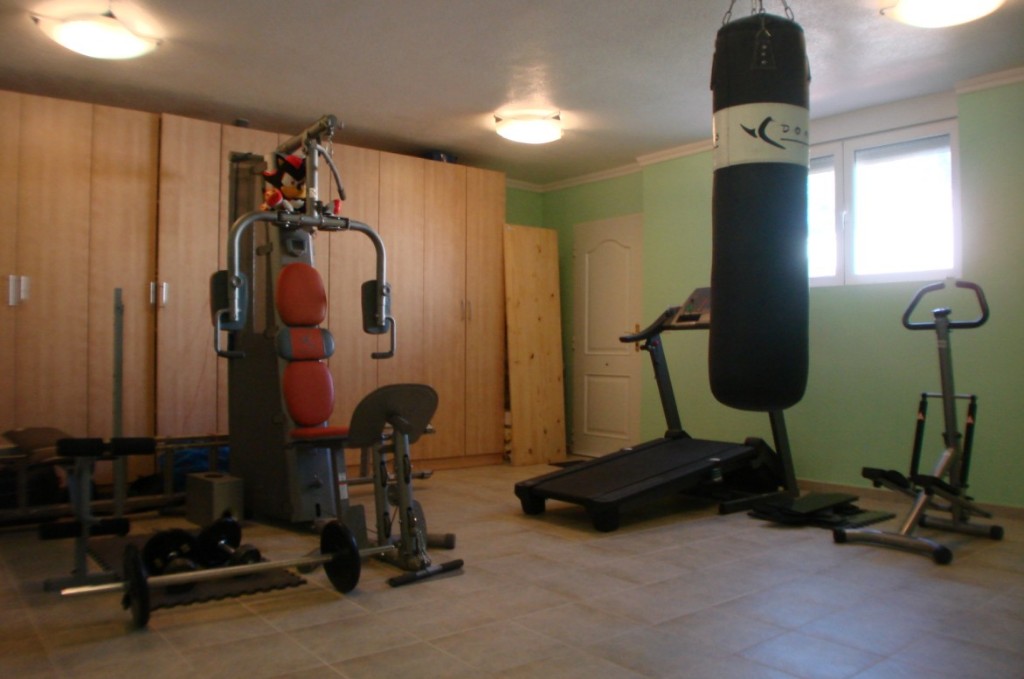 Detached villa with 5 bedrooms and 3 bathrooms in Ciudad Quesada | Ref: VA3893
