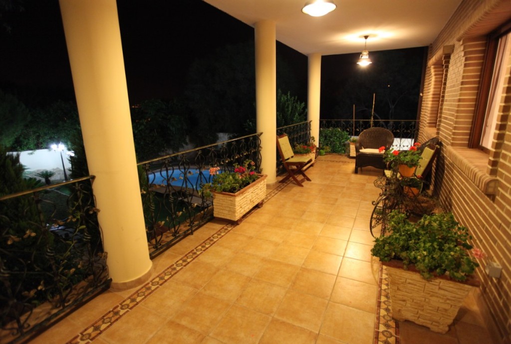 Detached villa with 5 bedrooms and 3 bathrooms in Ciudad Quesada | Ref: VA3893