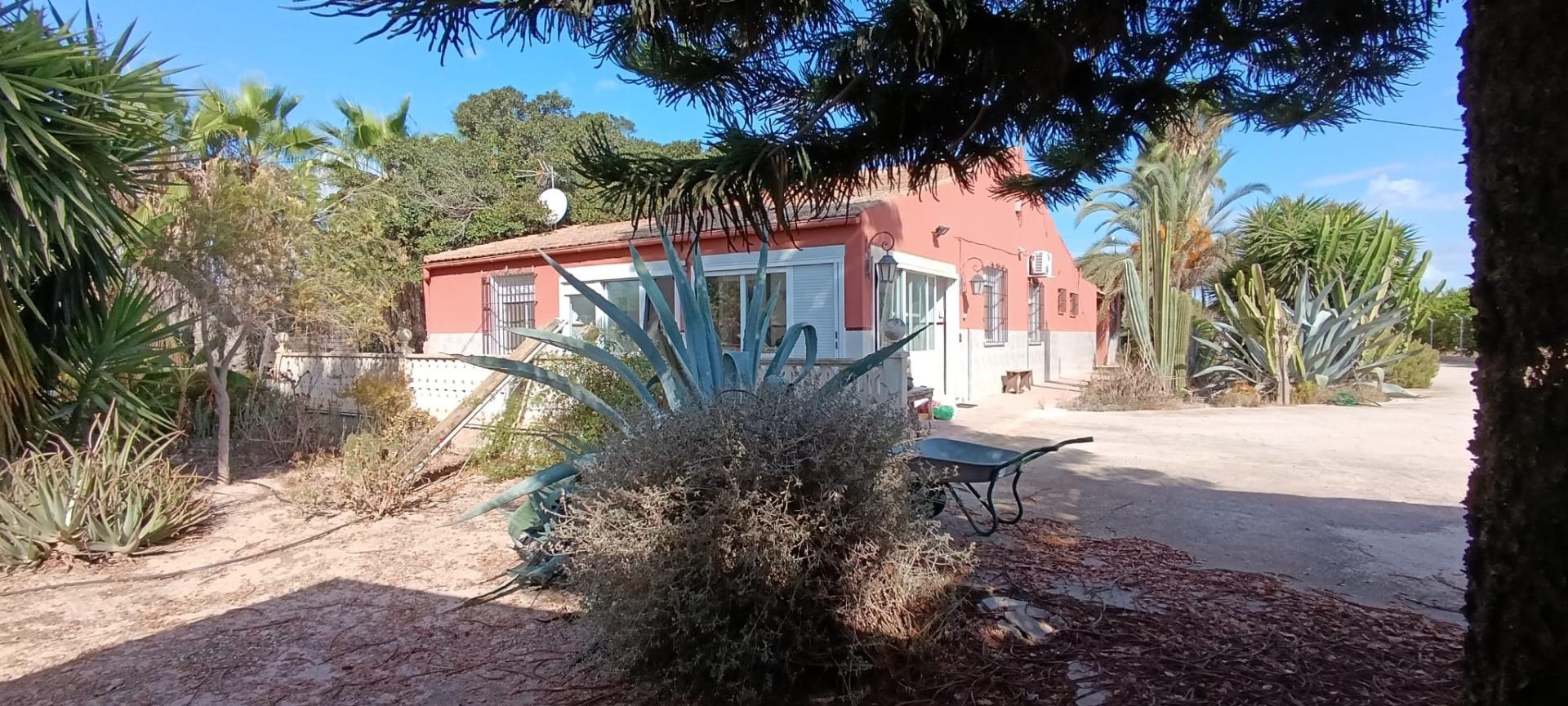 17699668461-2.jpg Country house with 5 bedrooms and 3 bathrooms in ELCHE | Ref: SCH-5342