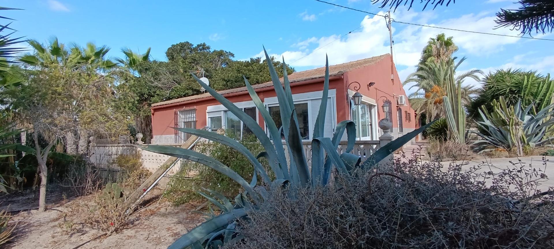 17699668478-10.jpg Country house with 5 bedrooms and 3 bathrooms in ELCHE | Ref: SCH-5342