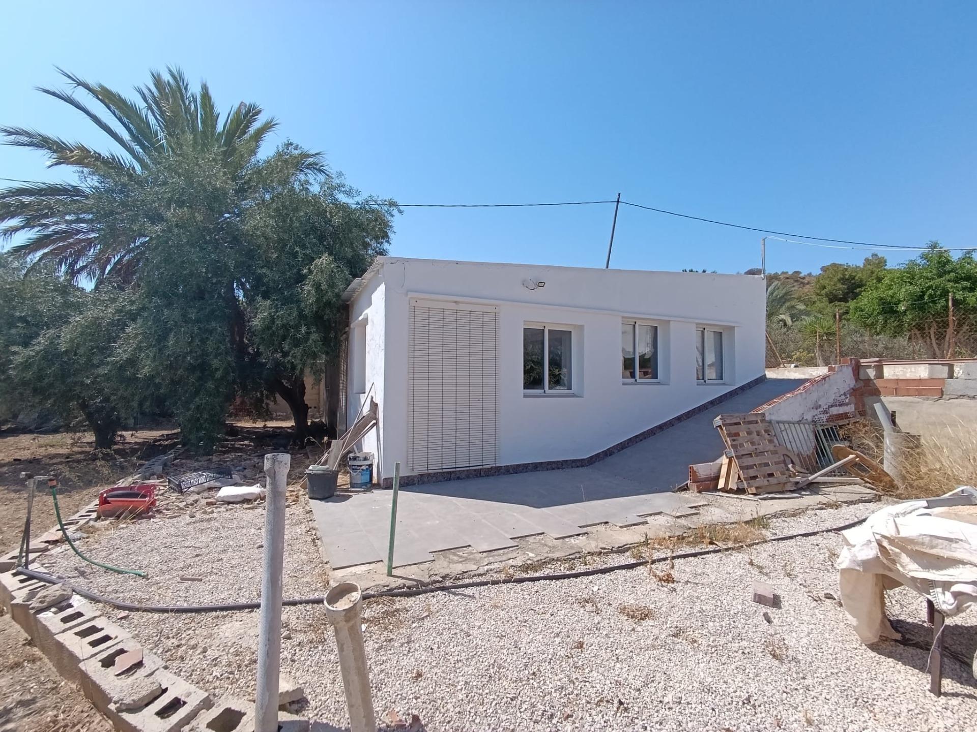 17699766859-10.jpg Country house with 5 bedrooms and 2 bathrooms in ELCHE | Ref: SCH-5343
