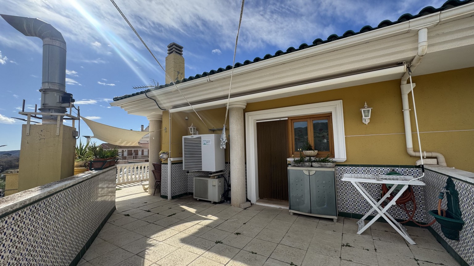 17721955208-9.jpg Country house with 4 bedrooms and 4 bathrooms in SAX | Ref: SCH-5352