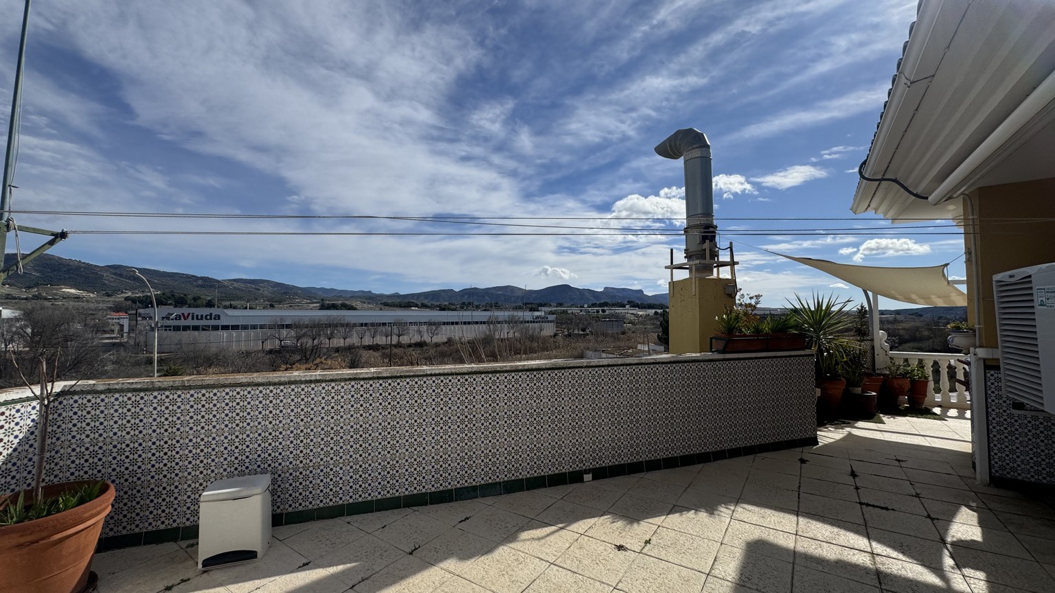 17721955209-10.jpg Country house with 4 bedrooms and 4 bathrooms in SAX | Ref: SCH-5352
