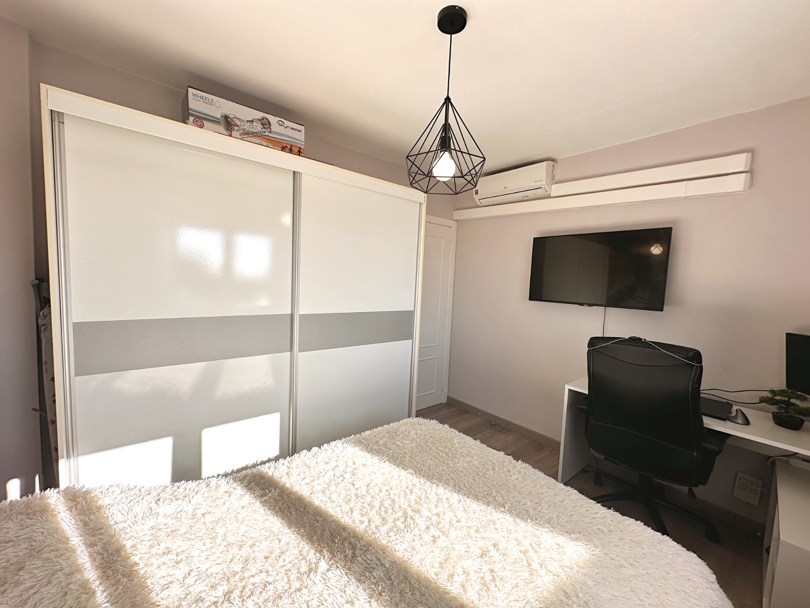Apartment with 2 bedrooms and 1 bathroom in Torrevieja | Ref: VA5381