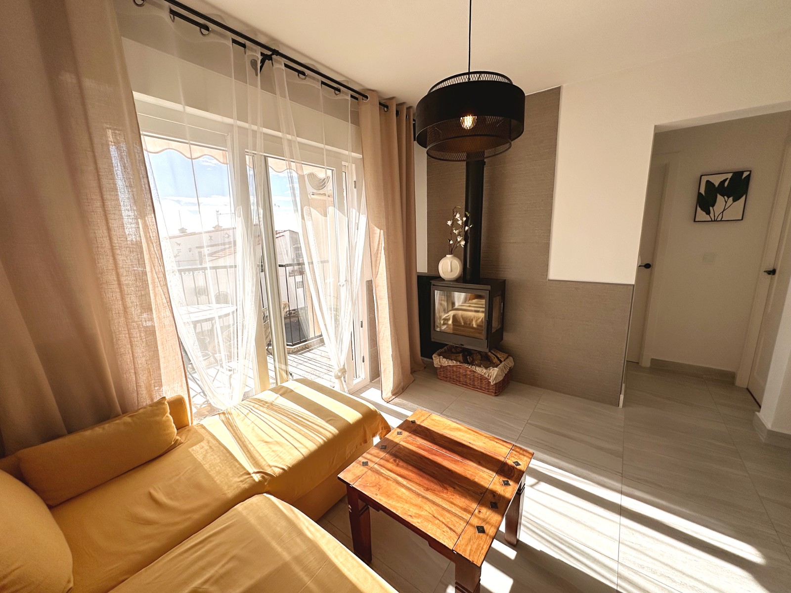 Apartment with 2 bedrooms and 1 bathroom in Torrevieja | Ref: VA5381