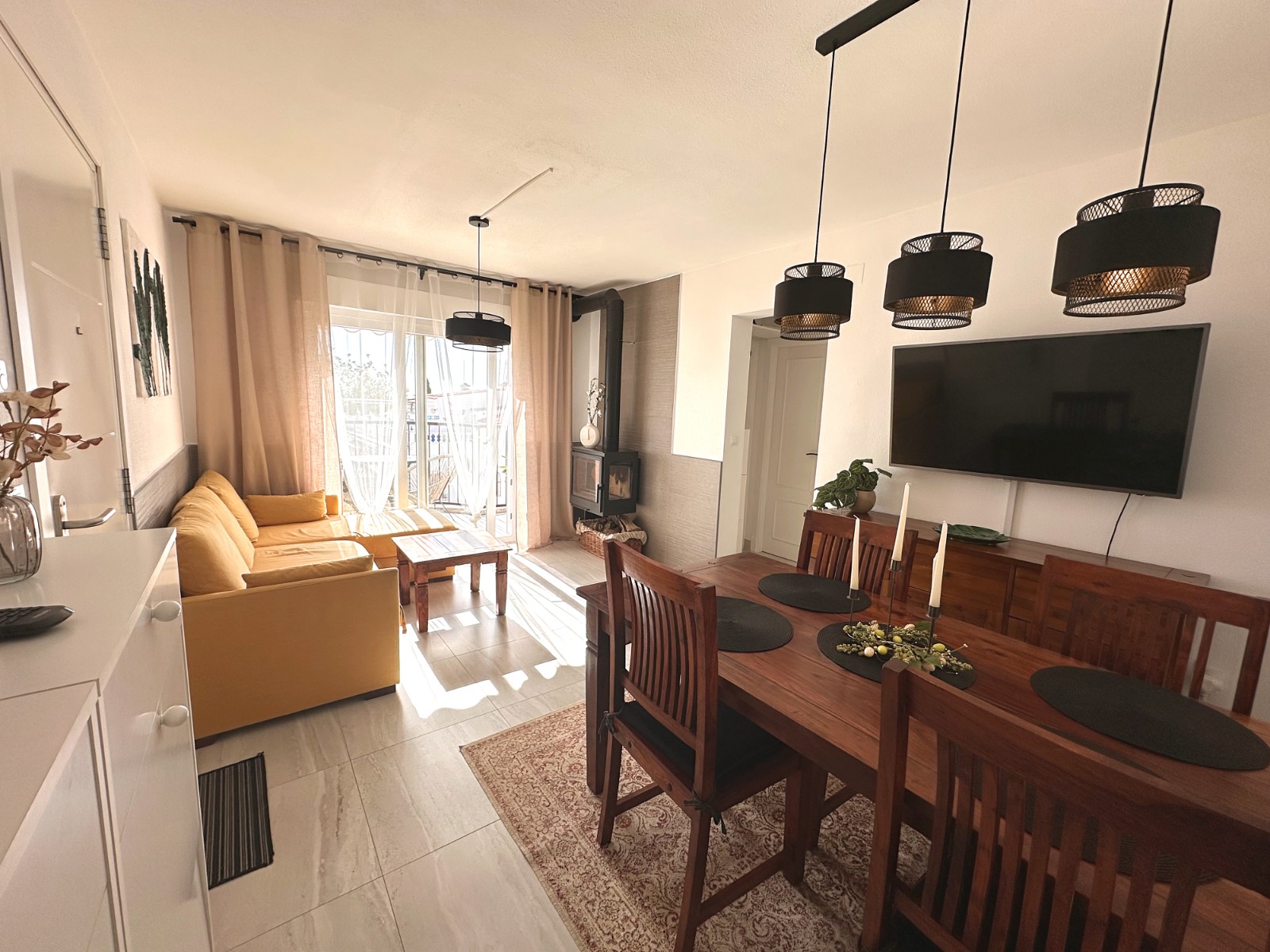 Apartment with 2 bedrooms and 1 bathroom in Torrevieja | Ref: VA5381