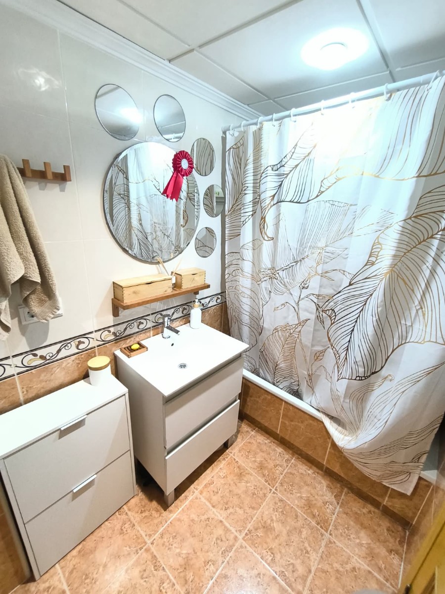 Apartment with 2 bedrooms and 2 bathrooms in Almoradi | Ref: VA5389