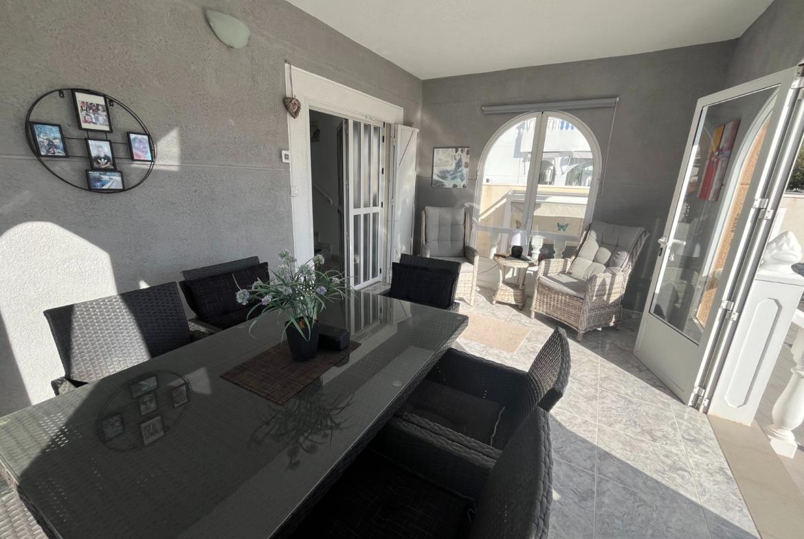 Villa with 3 bedrooms and 2 bathrooms in Benijófar | Ref: VA5393