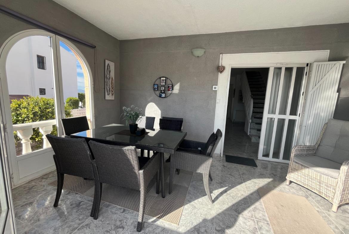 Villa with 3 bedrooms and 2 bathrooms in Benijófar | Ref: VA5393