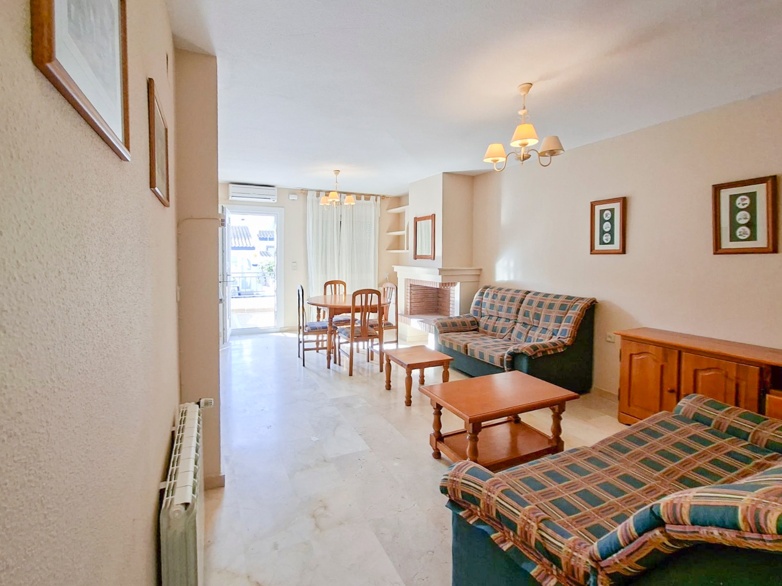o_1jktbs3ssb6nb95apsfladg523.jpg Town house with 2 bedrooms and 1 bathroom in Villamartín | Ref: A-003555