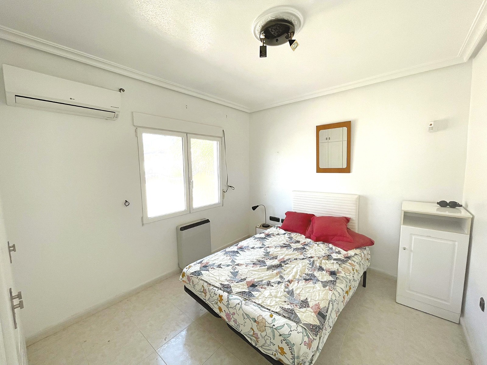 Detached villa with 4 bedrooms and 2 bathrooms in Ciudad Quesada | Ref: VA 5411