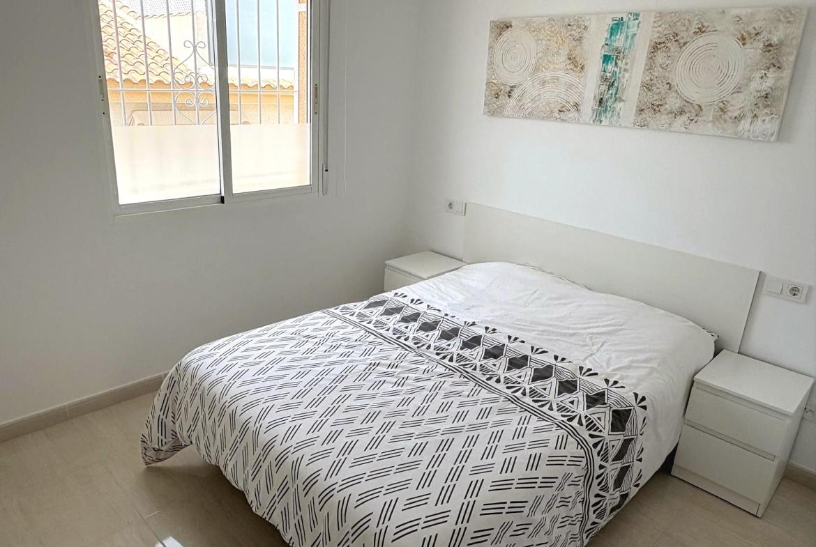 Quad with 2 bedrooms and 1 bathroom in Ciudad Quesada | Ref: VA 5413