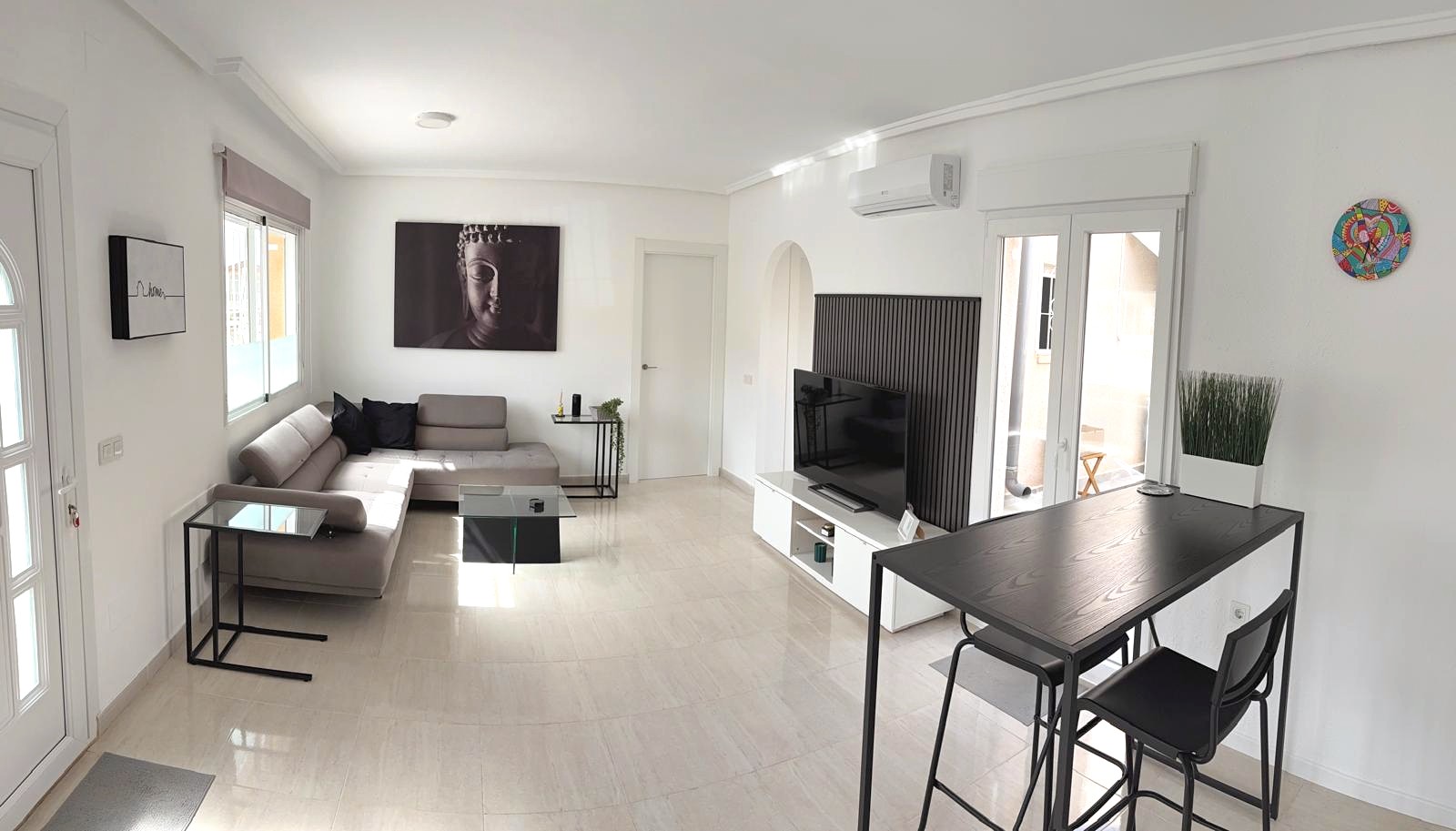 o_1jnf6mbn91gho1ets17m01hvd5j81t.jpg Quad with 2 bedrooms and 1 bathroom in Ciudad Quesada | Ref: VA 5413