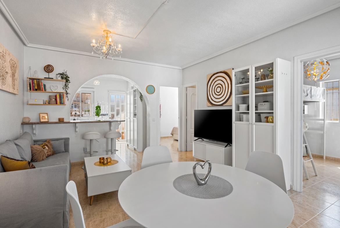 Semi-detached with 3 bedrooms and 2 bathrooms in Benijófar | Ref: VA 5419