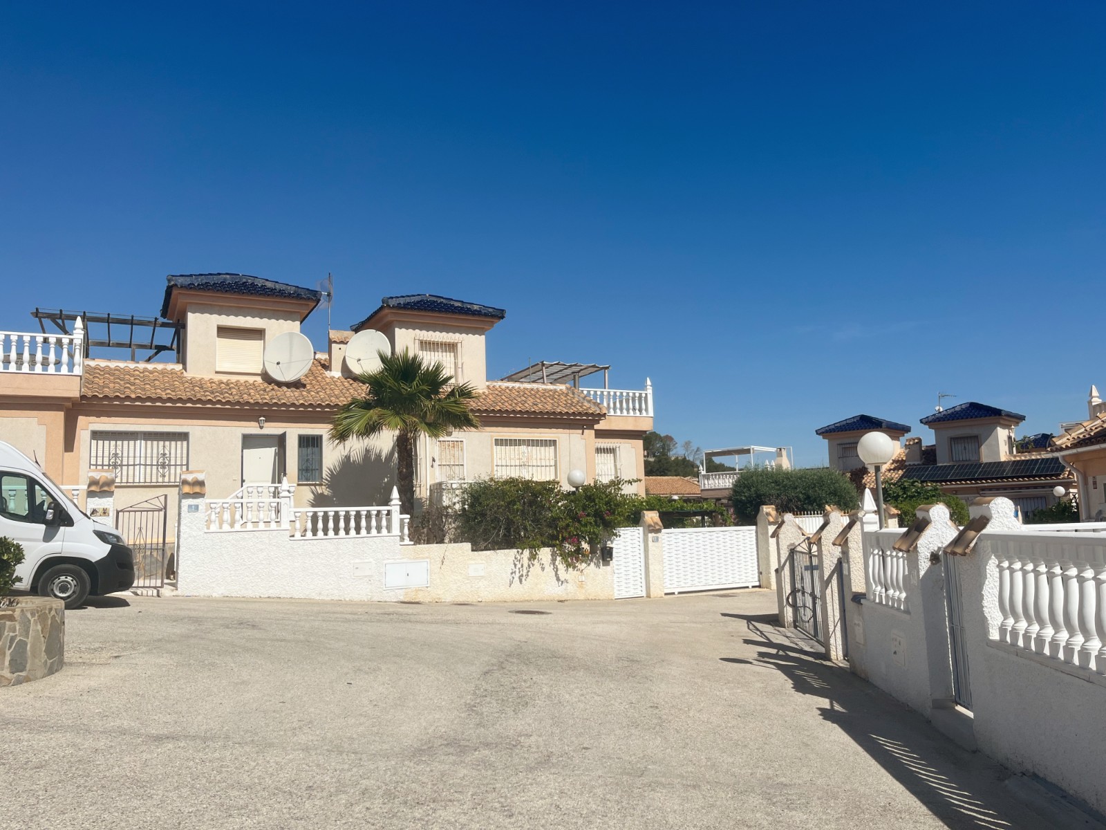Quad with 2 bedrooms and 2 bathrooms in Ciudad Quesada | Ref: VA 5420