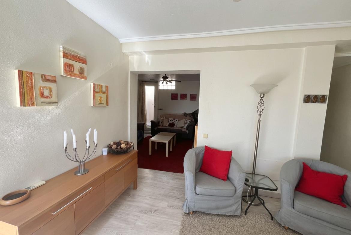 Quad with 2 bedrooms and 2 bathrooms in Ciudad Quesada | Ref: VA 5420