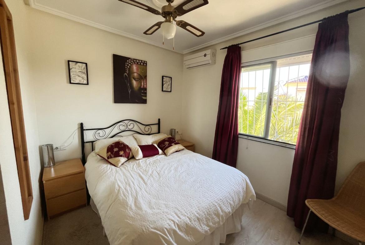 Quad with 2 bedrooms and 2 bathrooms in Ciudad Quesada | Ref: VA 5420