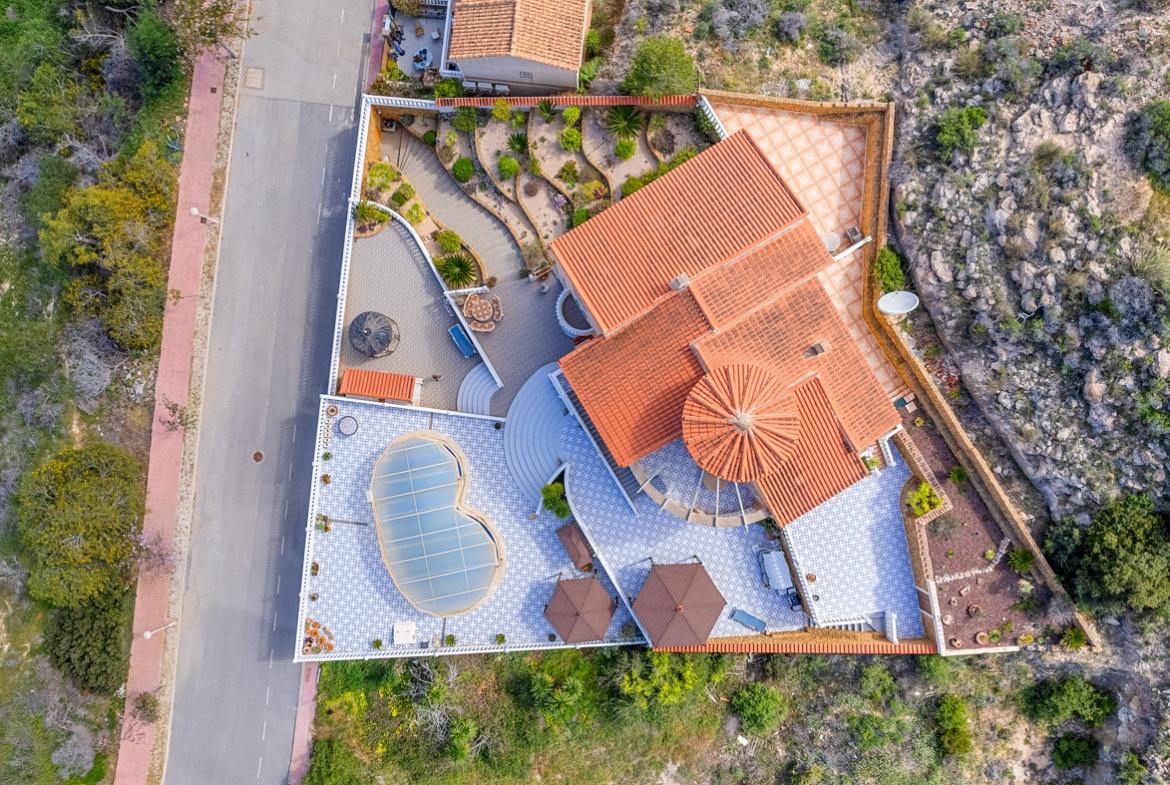 Villa with 7 bedrooms and 6 bathrooms in Ciudad Quesada – Rojales | Ref: A-003513