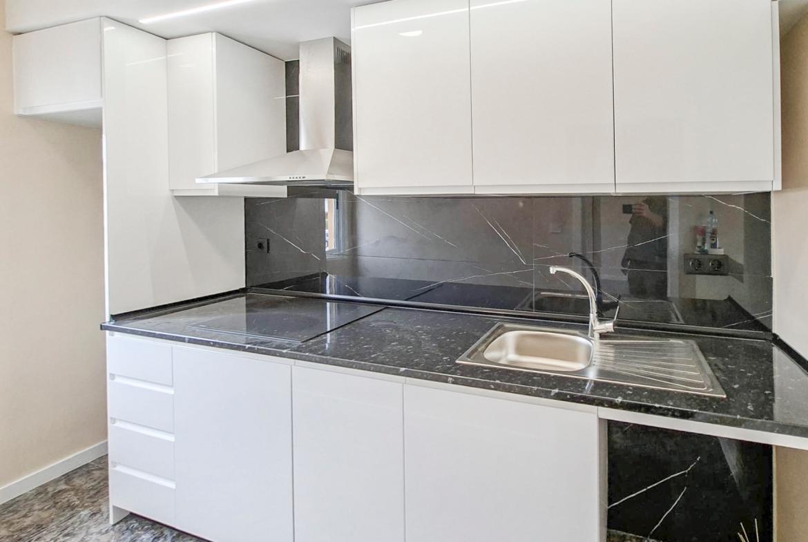 Bungalow with 2 bedrooms and 1 bathroom in Orihuela costa | Ref: A-003570