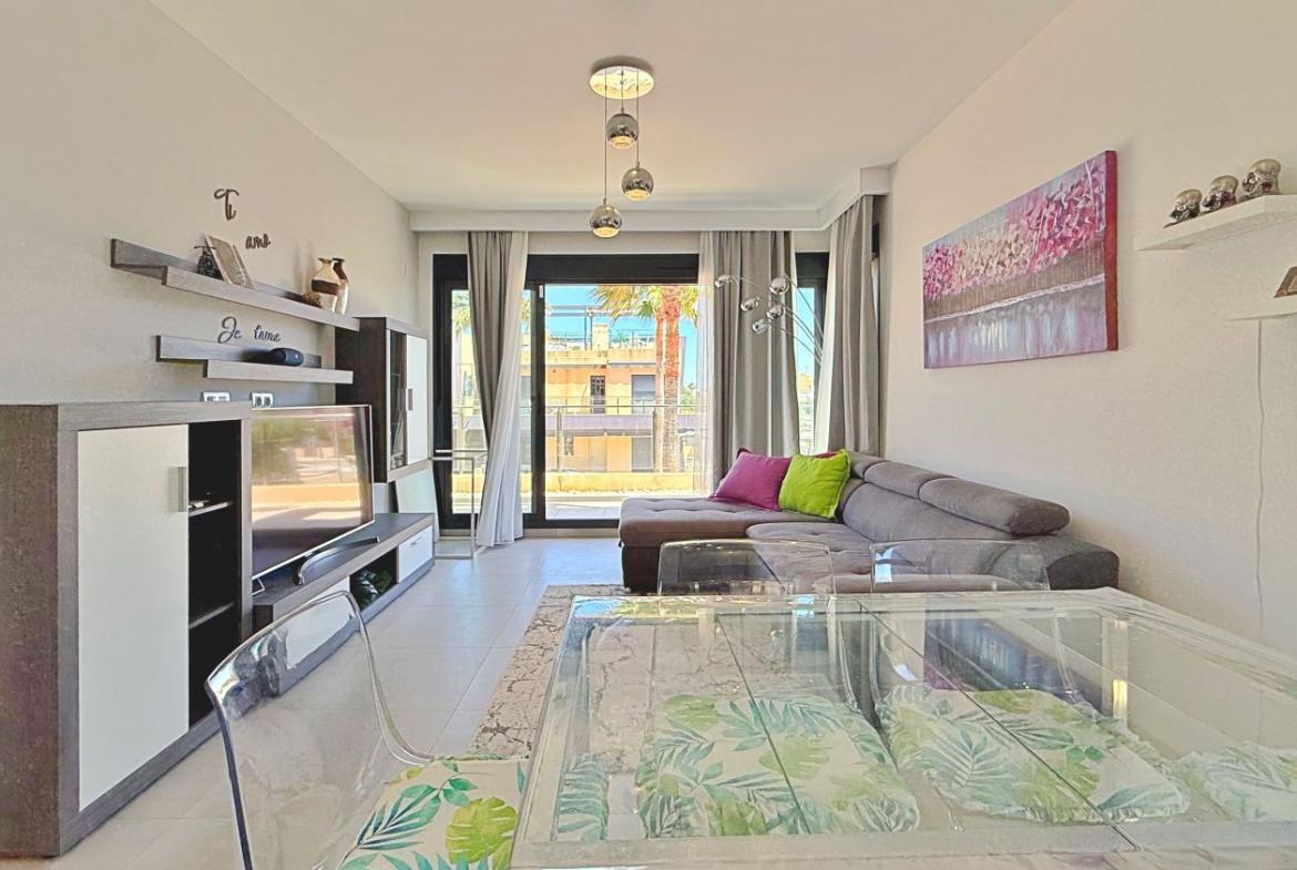 Penthouse with 3 bedrooms and 2 bathrooms in Pilar de la Horadada | Ref: 4214