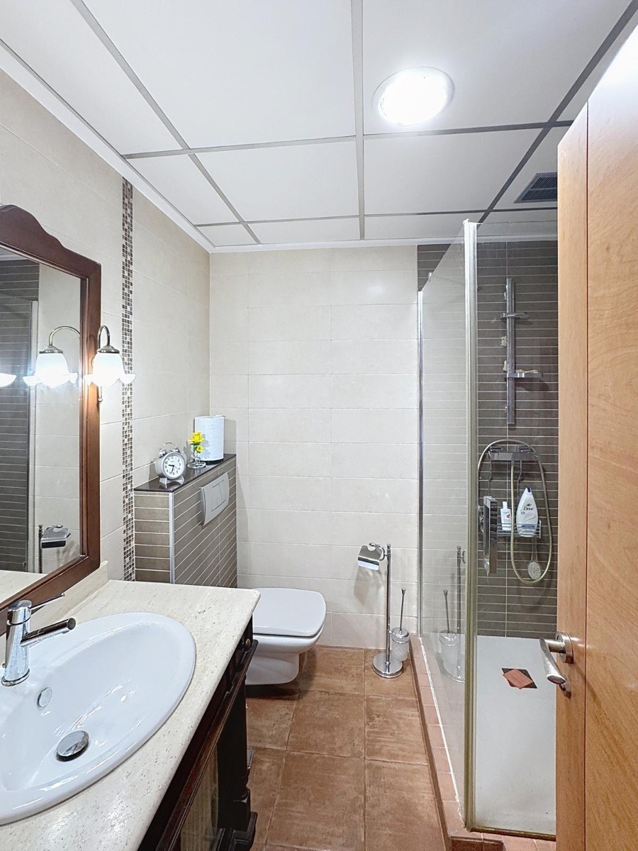 o_1jrf79q081ogb7es1pno1clti812j.jpeg Townhouse with 3 bedrooms and 2 bathrooms in Rojales | Ref: VA5430