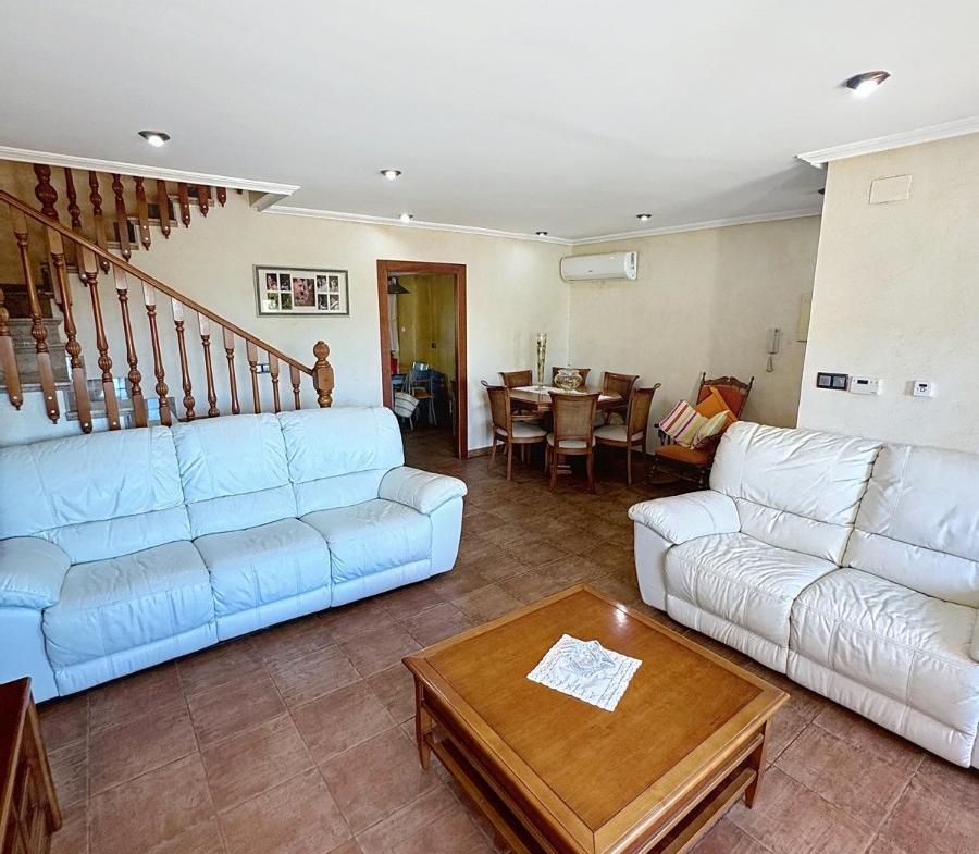 Townhouse with 3 bedrooms and 2 bathrooms in Rojales | Ref: VA5430