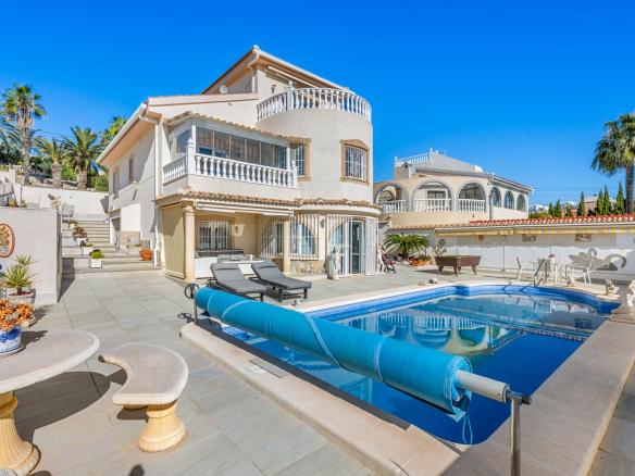 Villa with 3 bedrooms and 3 bathrooms in Ciudad Quesada – Rojales | Ref: T-003562