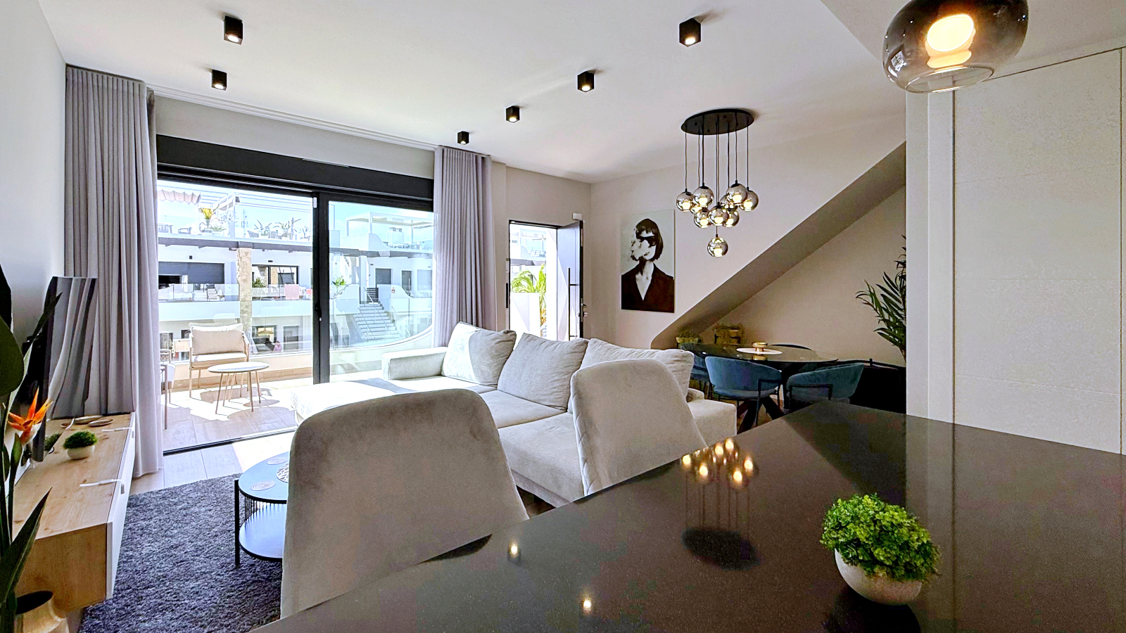 Penthouse with 2 bedrooms and 2 bathrooms in Orihuela Costa | Ref: 4217