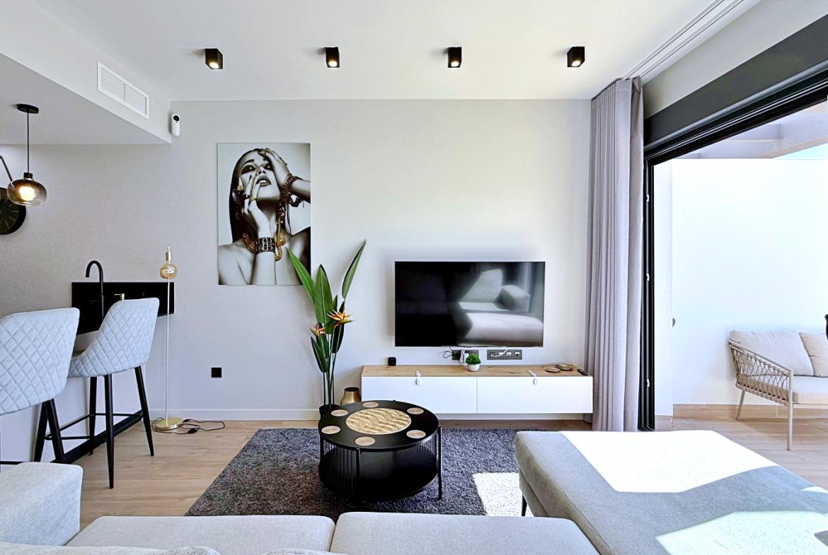 Penthouse with 2 bedrooms and 2 bathrooms in Orihuela Costa | Ref: 4217