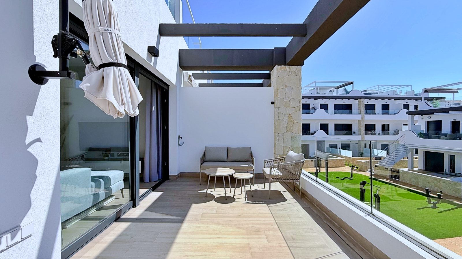 Penthouse with 2 bedrooms and 2 bathrooms in Orihuela Costa | Ref: 4217