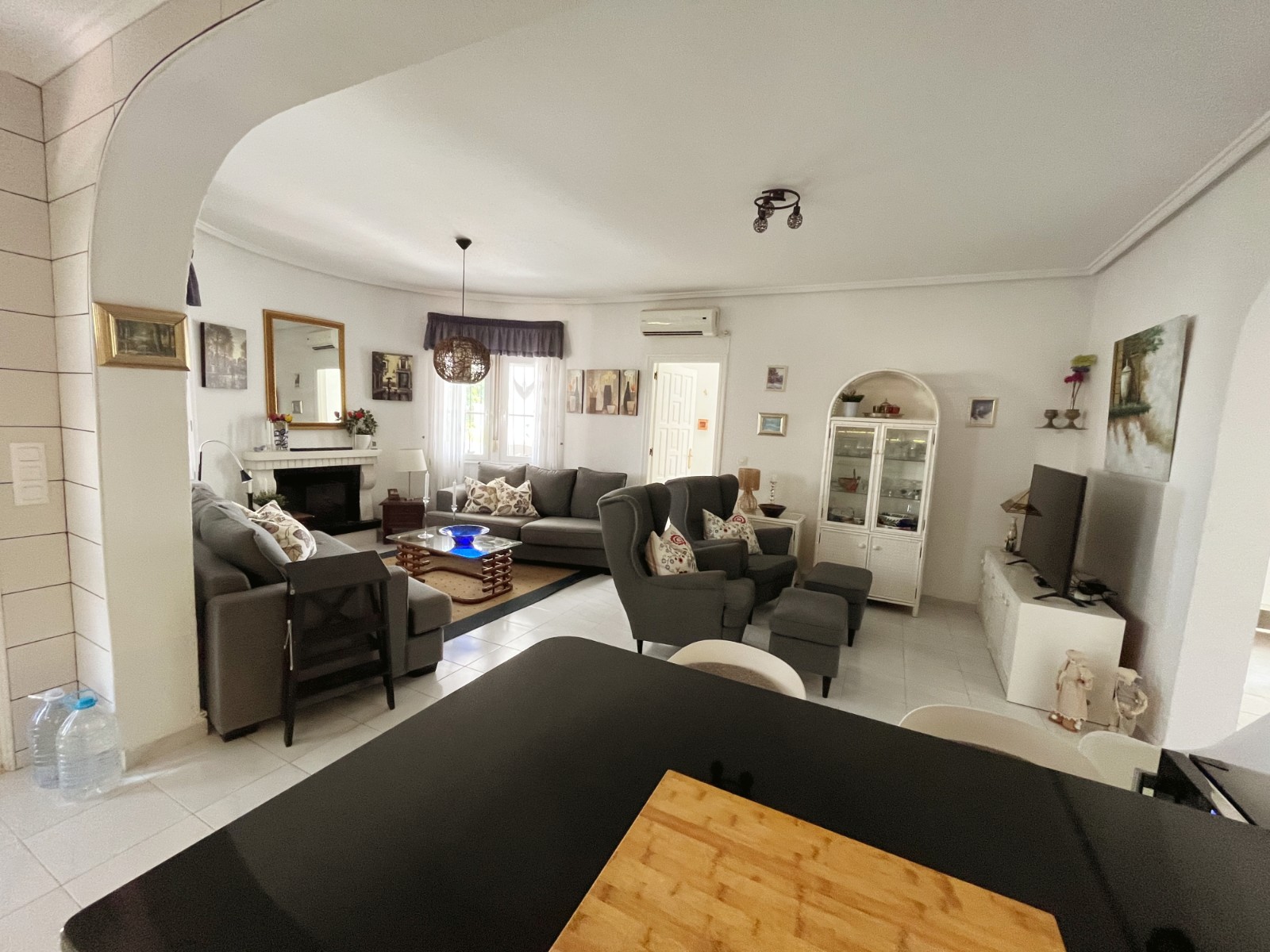 Detached villa with 4 bedrooms and 4 bathrooms in Ciudad Quesada | Ref: VA5435