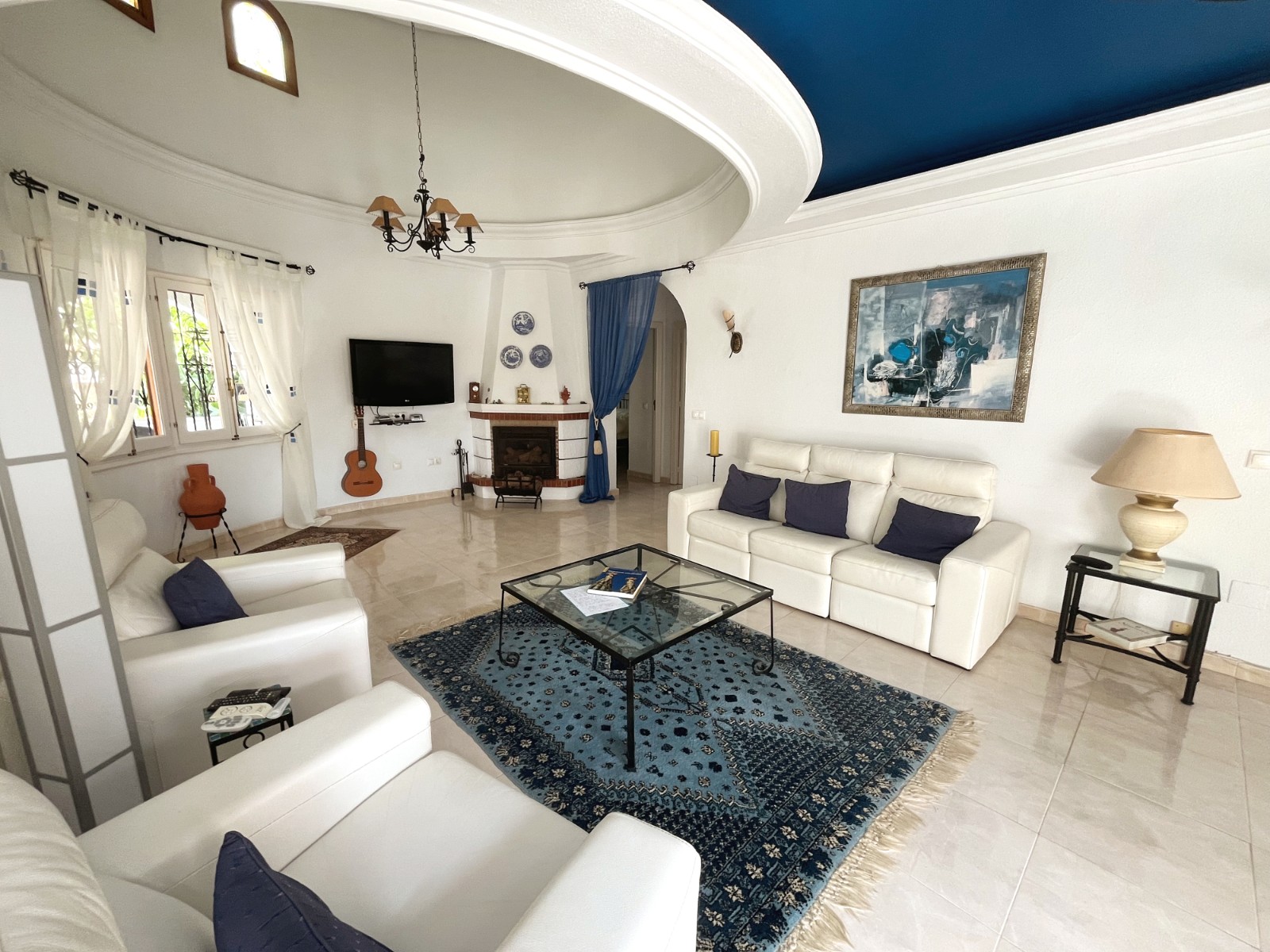 Detached villa with 6 bedrooms and 5 bathrooms in Ciudad Quesada | Ref: VA5443