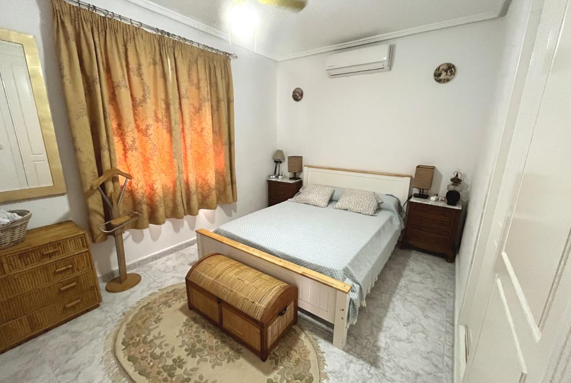 Detached villa with 2 bedrooms and 1 bathroom in Ciudad Quesada | Ref: VA5437