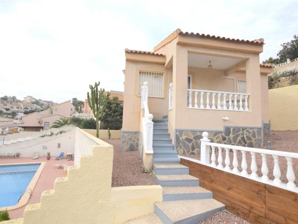 Detached villa with 2 bedrooms and 1 bathroom in Ciudad Quesada | Ref: VA5437