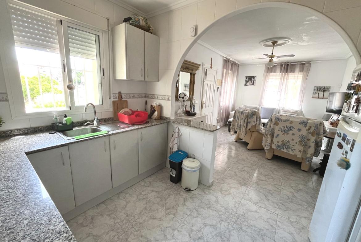 Detached villa with 2 bedrooms and 1 bathroom in Ciudad Quesada | Ref: VA5437